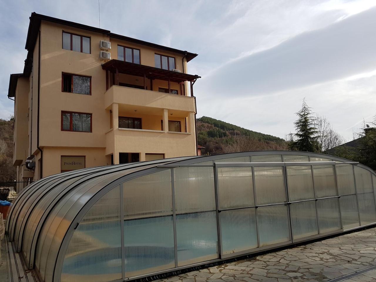 Family Prim Hotel Sandanski Bagian luar foto